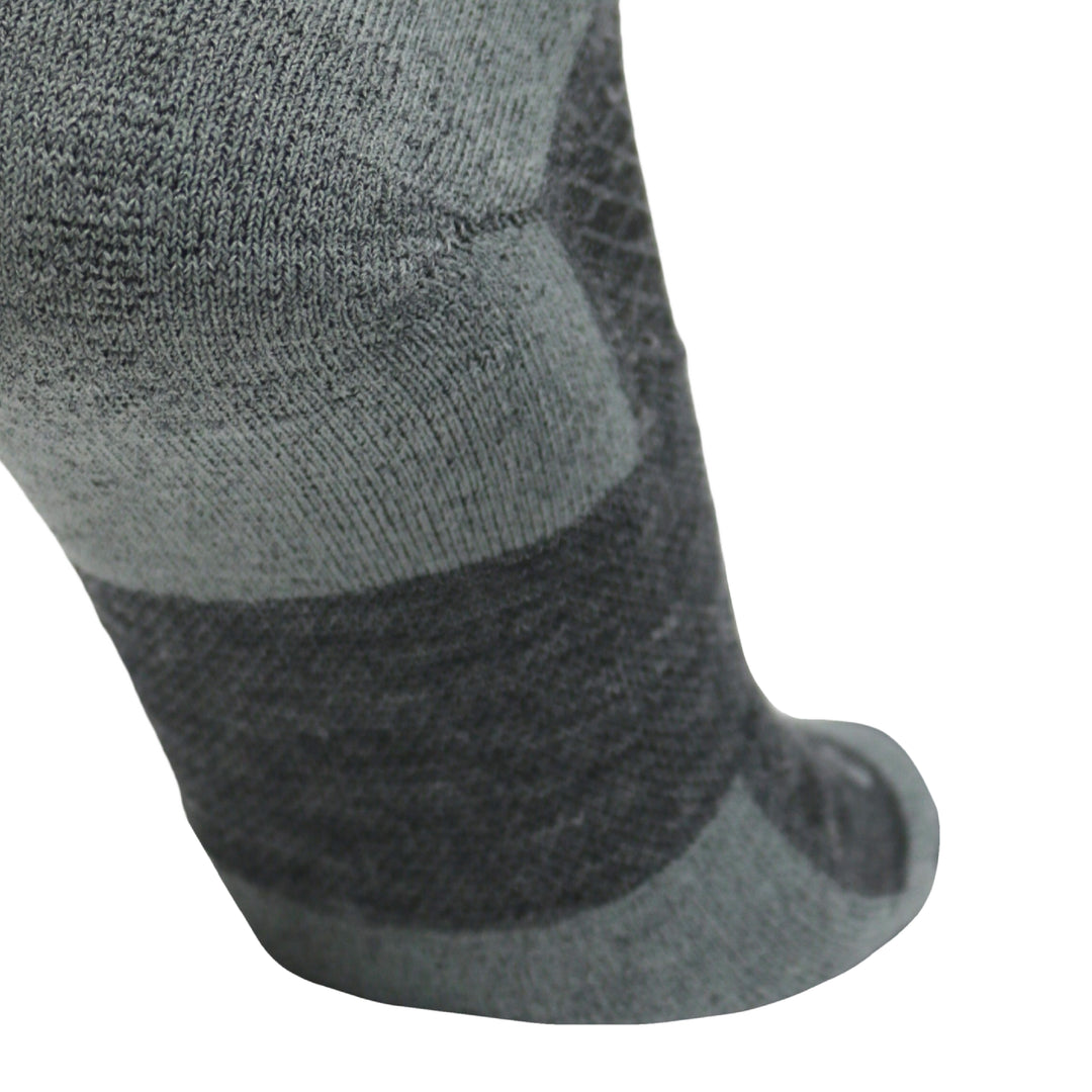 Movēre Transporter Gray Mid Weight Wool Socks